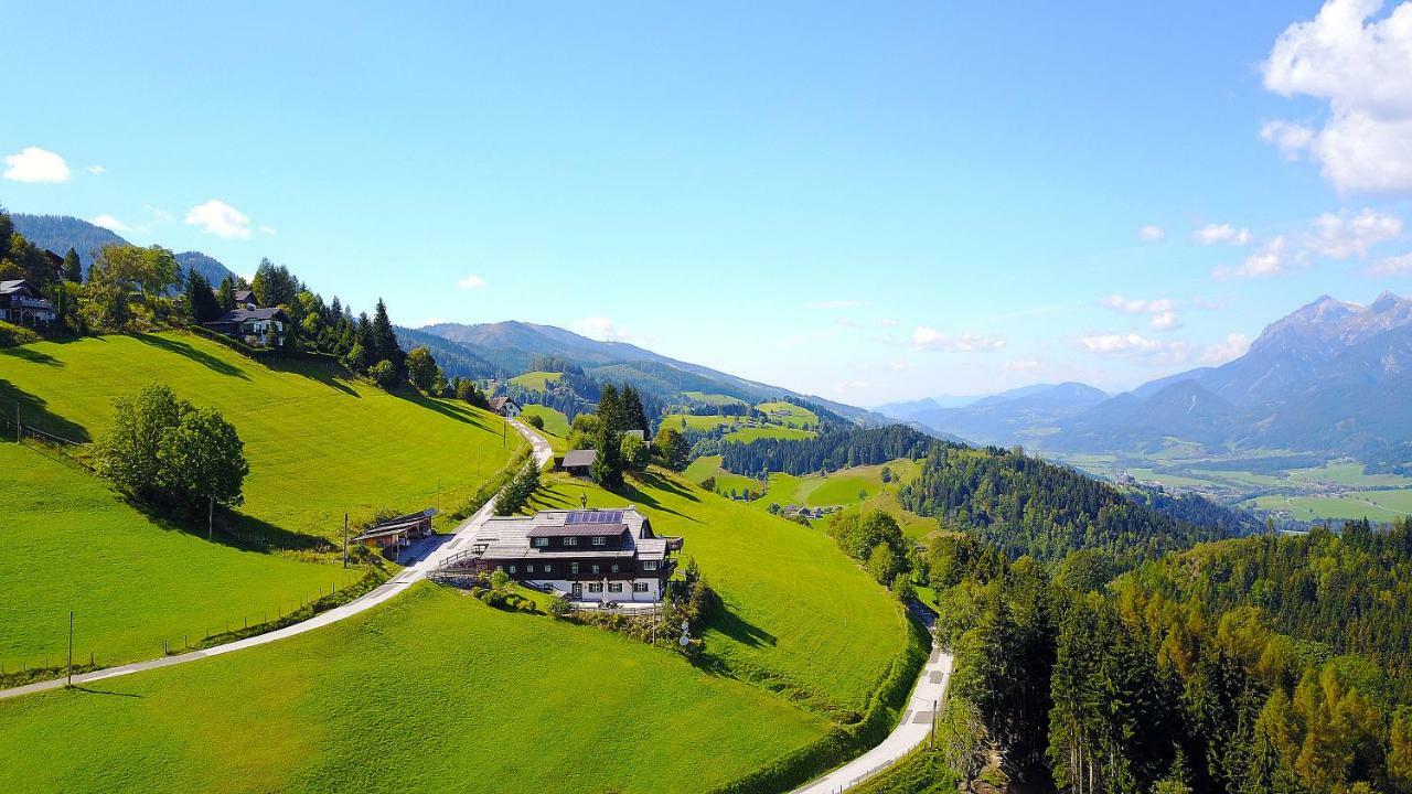 Sonnenalm Mountain Lodge Grobming Eksteriør billede